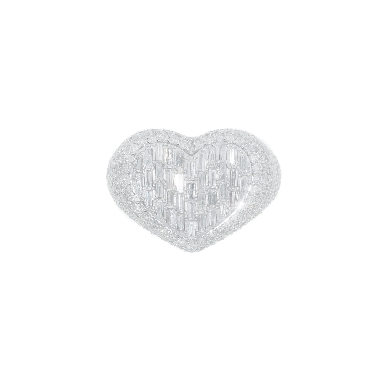 Heart Ring With Emeralds - 10K - White Gold 10.54g - D 3.89 CT