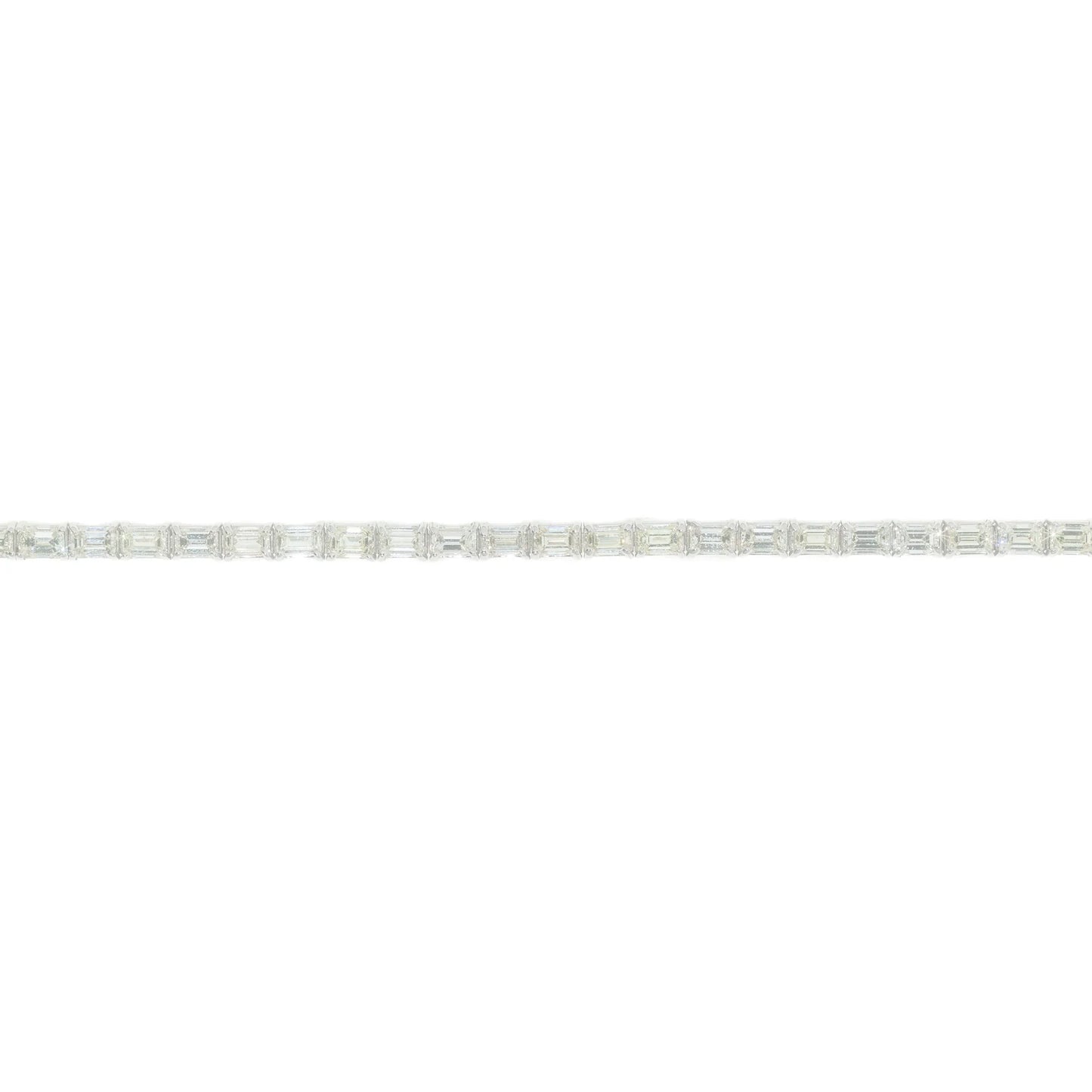Emerald Bracelet - 14K - White Gold 11.5g - D 8.53 CT - 8 inches