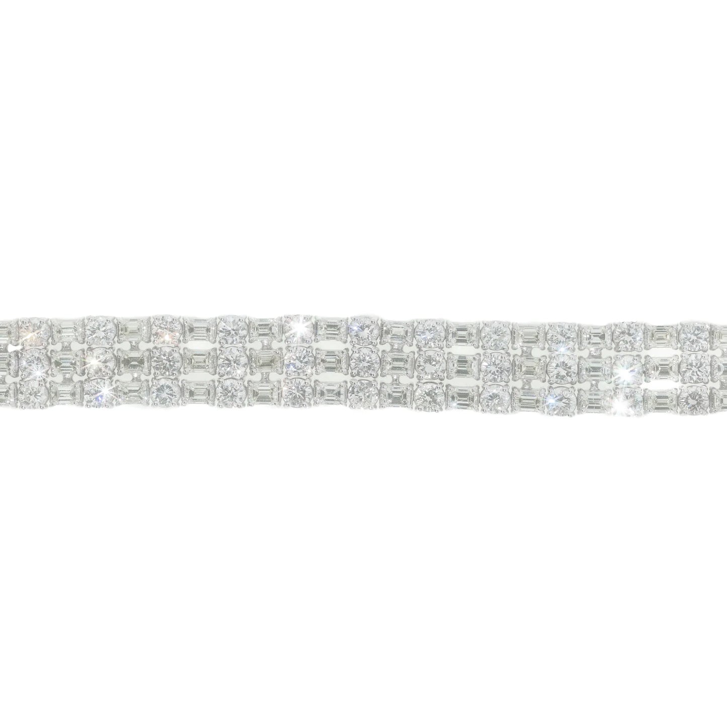 Triple Tennis Bracelet With Emeralds - 14K - White Gold 39.6 g - D 15.46 ct / EM 13.85 ct - 8 inches