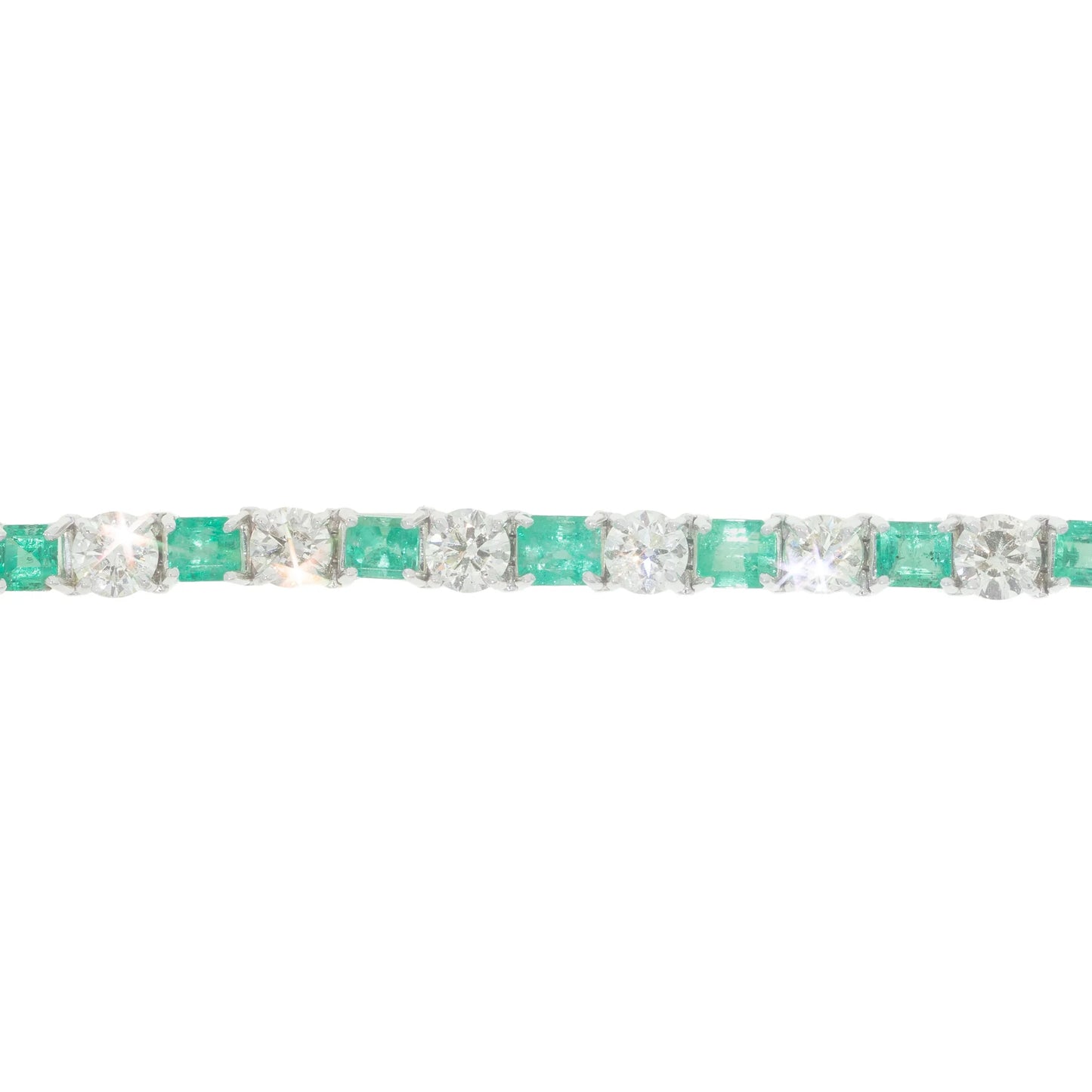 Tennis Bracelet With Green Emeralds - 14K - White Gold 26.8g - D 16.50 CT / EM 11.97 CT - 8 inches