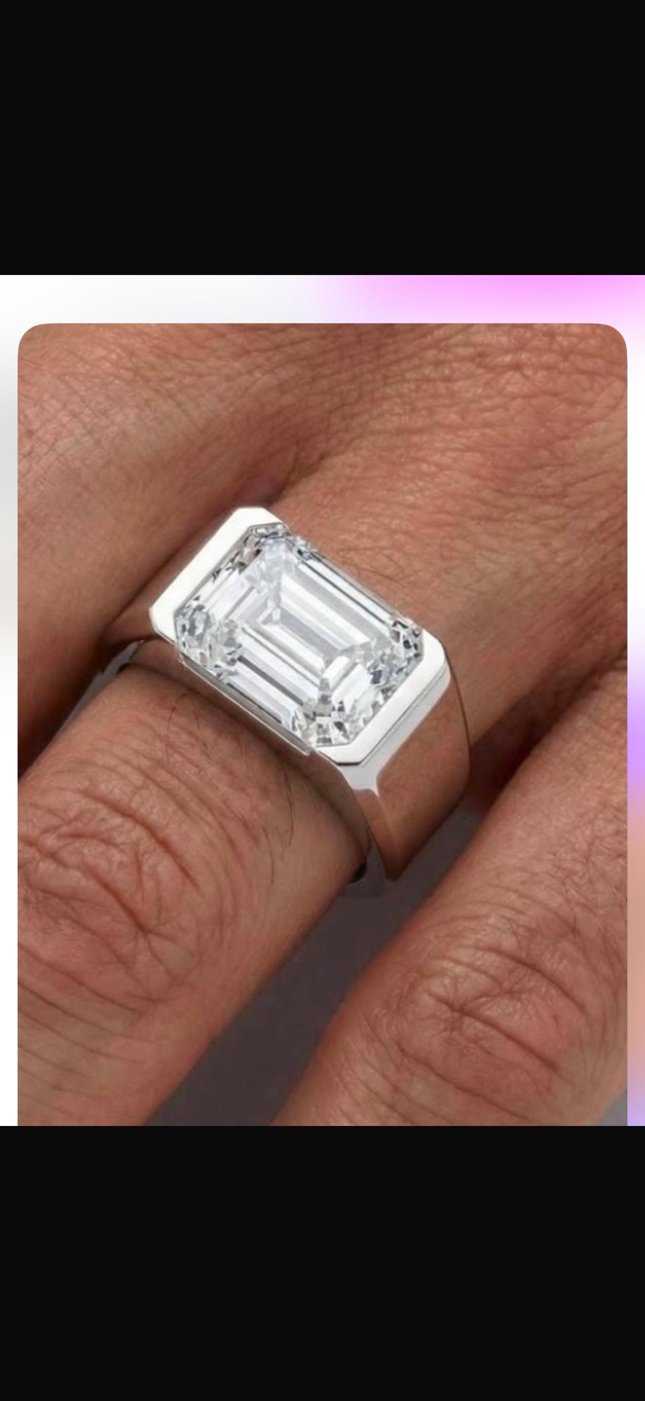Diamond ring 14kt 4ct white gold