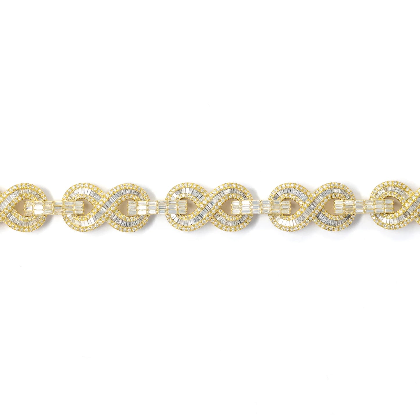 Infinity Bracelet With Baguettes - 10K - Yellow Gold 58.10 g - D 5.37 ct / R 15.65 ct - 8 inches