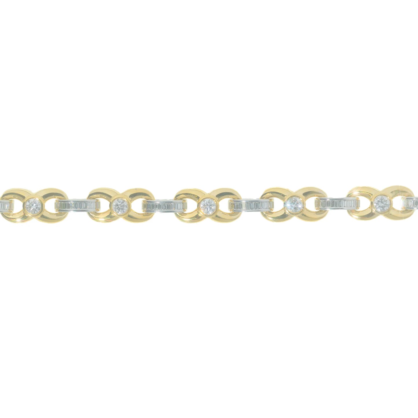 Infinity Link Bracelet – 10K – Yellow Gold 26.60 g – D 2.95 ct – 8 inches