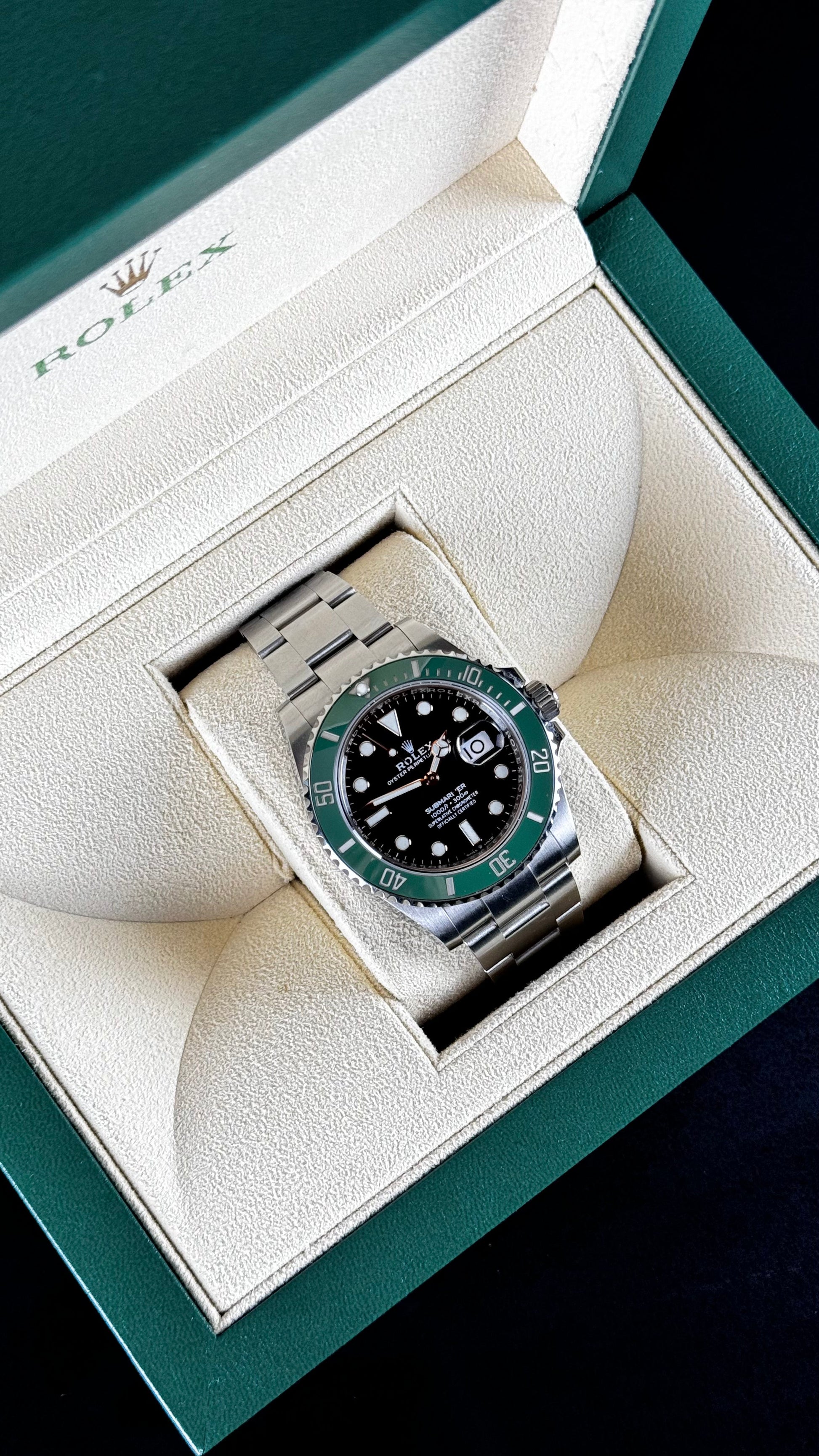 Rolex 41mm Submariner Date Kermit Watch